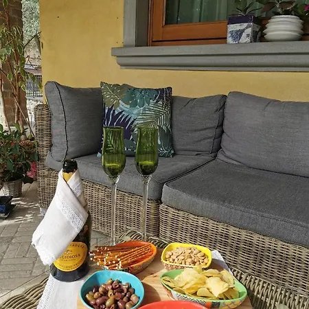 Giulia Frühstückspension Gragnola