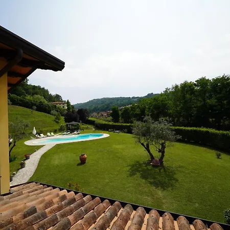 Giulia 4* Gragnola