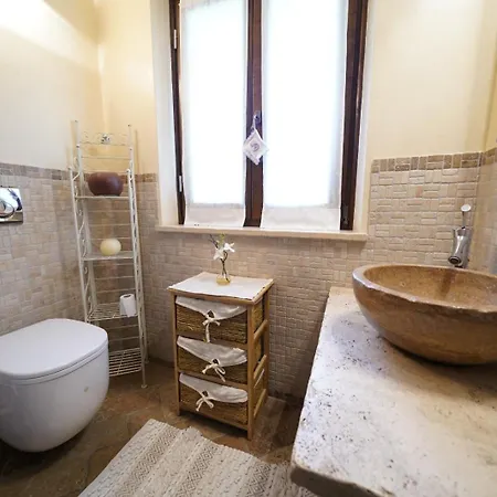 Giulia Bed & Breakfast Gragnola